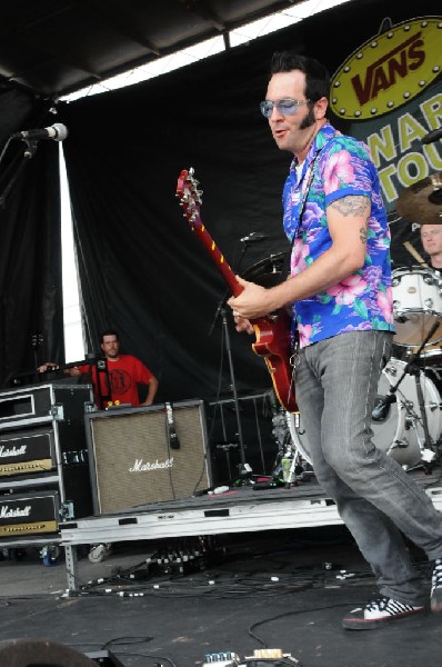 Reel Big Fish on the Route 66 Stage, Warped Tour, Verizon Wireless Amphithe