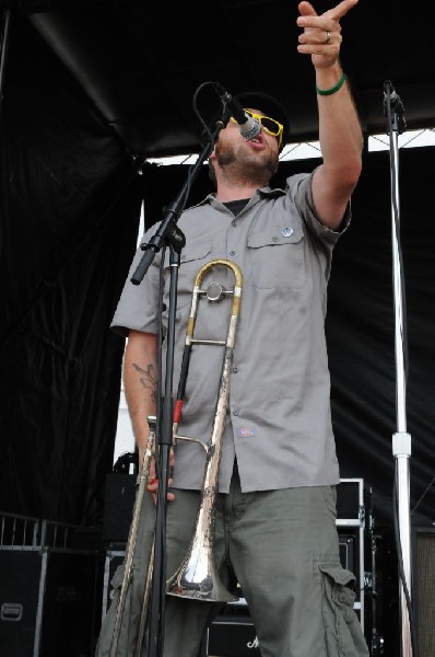 Reel Big Fish on the Route 66 Stage, Warped Tour, Verizon Wireless Amphithe