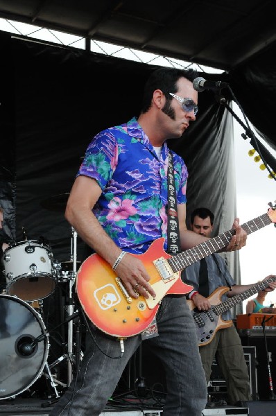 Reel Big Fish on the Route 66 Stage, Warped Tour, Verizon Wireless Amphithe