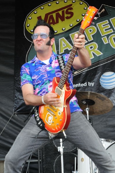 Reel Big Fish on the Route 66 Stage, Warped Tour, Verizon Wireless Amphithe