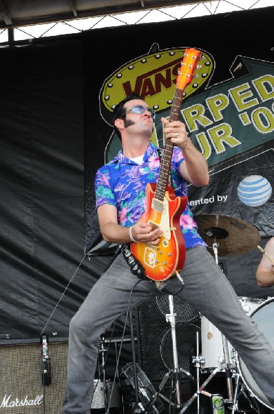 Reel Big Fish on the Route 66 Stage, Warped Tour, Verizon Wireless Amphithe