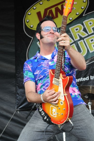 Reel Big Fish on the Route 66 Stage, Warped Tour, Verizon Wireless Amphithe