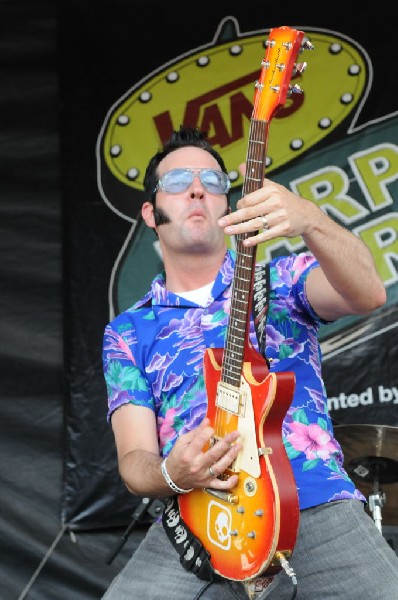 Reel Big Fish on the Route 66 Stage, Warped Tour, Verizon Wireless Amphithe