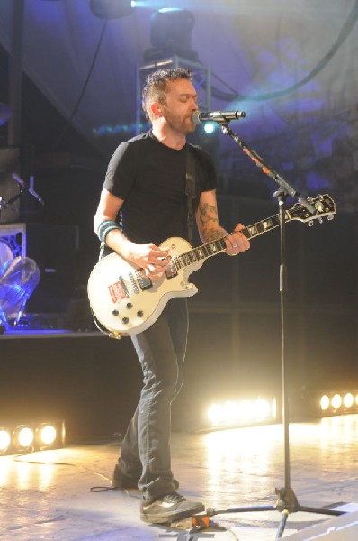 Rise Against at Stubb's BarBQ, Austin, Texas April 19, 2011 - photo by Jeff