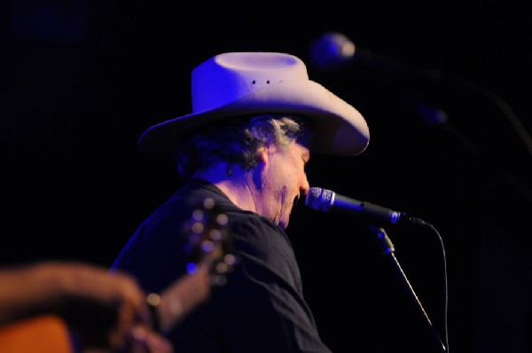 Robert Earl Keen at La Zona Rosa, Austin, Texas