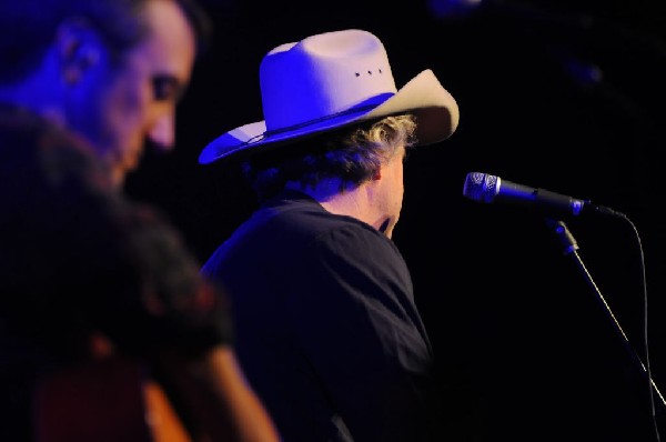 Robert Earl Keen at La Zona Rosa, Austin, Texas