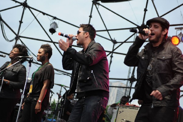 Roots Revealers at the Austin Reggae Festival, 04/17/10, Auditorium Shores,
