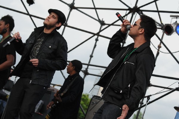 Roots Revealers at the Austin Reggae Festival, 04/17/10, Auditorium Shores,