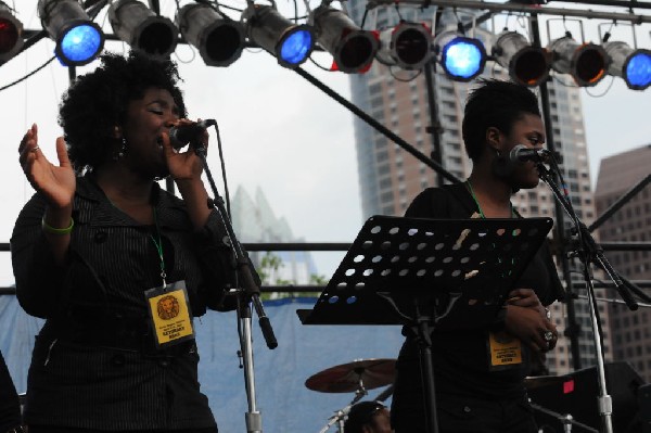 Roots Revealers at the Austin Reggae Festival, 04/17/10, Auditorium Shores,