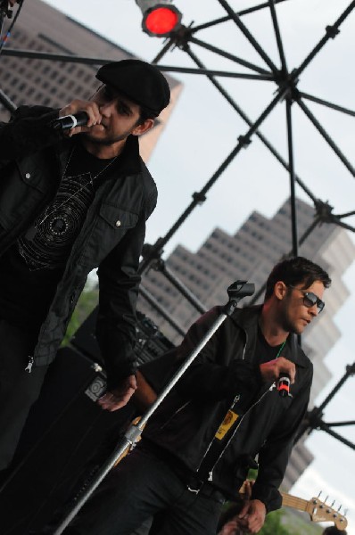 Roots Revealers at the Austin Reggae Festival, 04/17/10, Auditorium Shores,