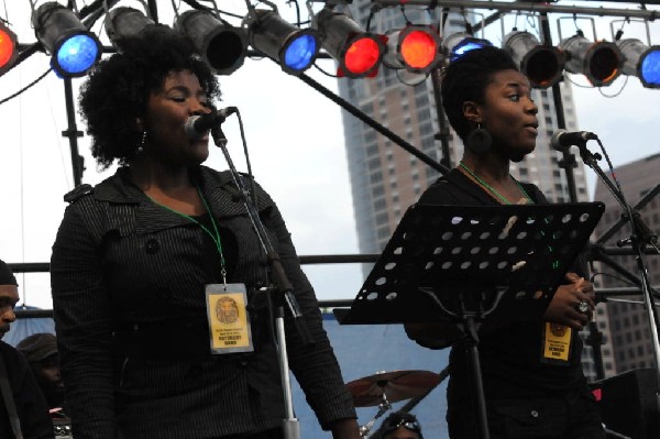 Roots Revealers at the Austin Reggae Festival, 04/17/10, Auditorium Shores,
