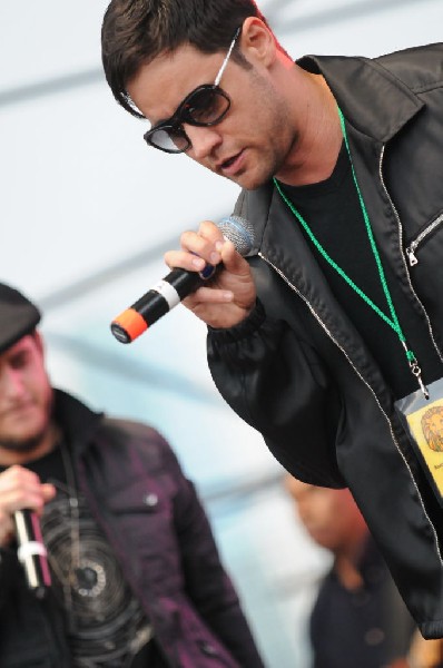 Roots Revealers at the Austin Reggae Festival, 04/17/10, Auditorium Shores,