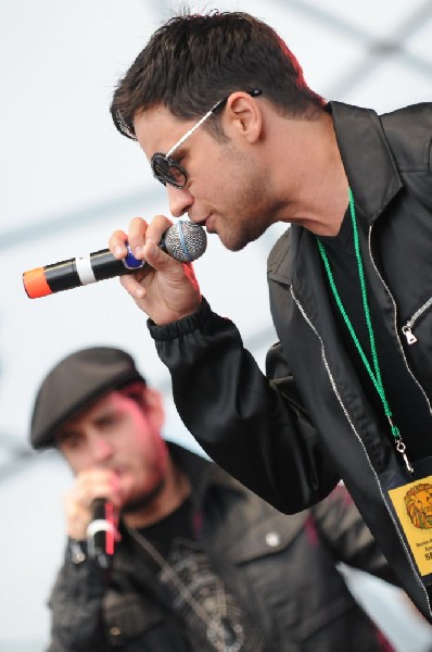 Roots Revealers at the Austin Reggae Festival, 04/17/10, Auditorium Shores,