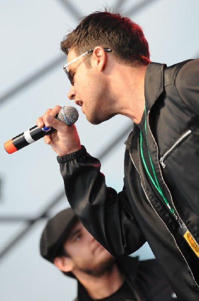 Roots Revealers at the Austin Reggae Festival, 04/17/10, Auditorium Shores,