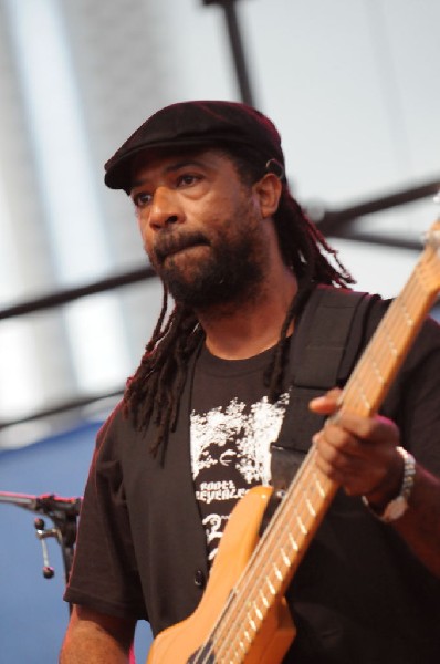 Roots Revealers at the Austin Reggae Festival, 04/17/10, Auditorium Shores,