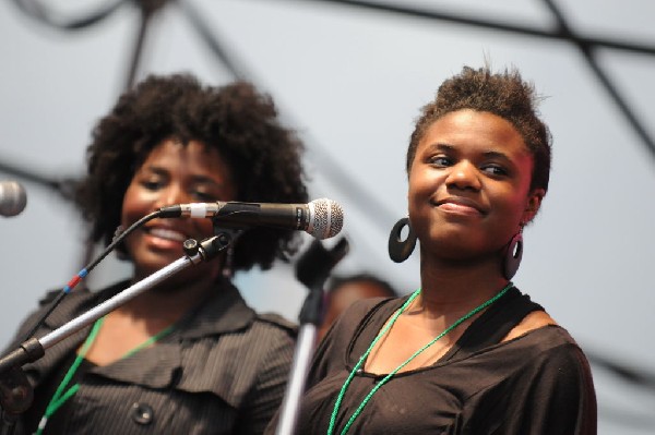 Roots Revealers at the Austin Reggae Festival, 04/17/10, Auditorium Shores,