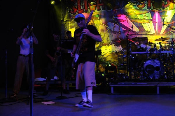 Slightly Stoopid at Stubb's BarBQ, Austin Texas 04/20/10