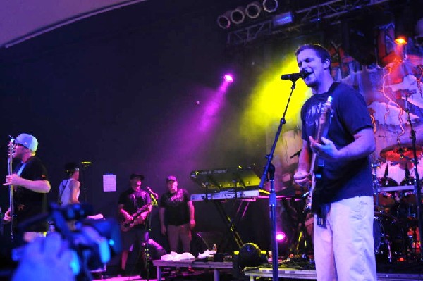 Slightly Stoopid at Stubb's BarBQ, Austin Texas 04/20/10