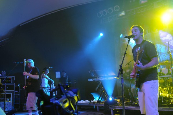 Slightly Stoopid at Stubb's BarBQ, Austin Texas 04/20/10