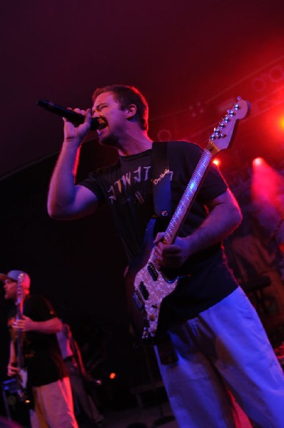 Slightly Stoopid at Stubb's BarBQ, Austin Texas 04/20/10