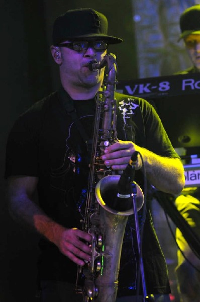 Slightly Stoopid at Stubb's BarBQ, Austin Texas 04/20/10