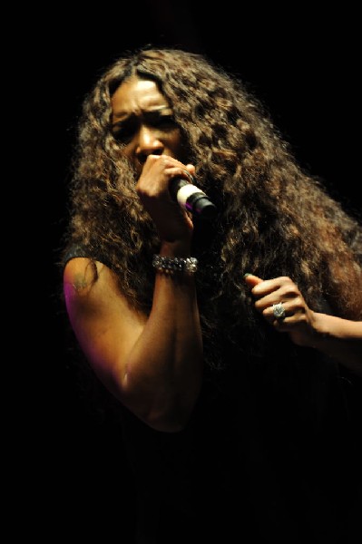 SWV - Sisters With Voices at Austin Urban Music Festival, Butler Park, Aust