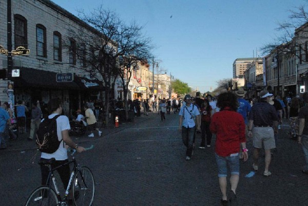 Street scenes from Austin's SXSW 2008