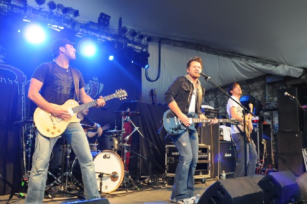 Safety Suit at Stubb's, Austin, Texas