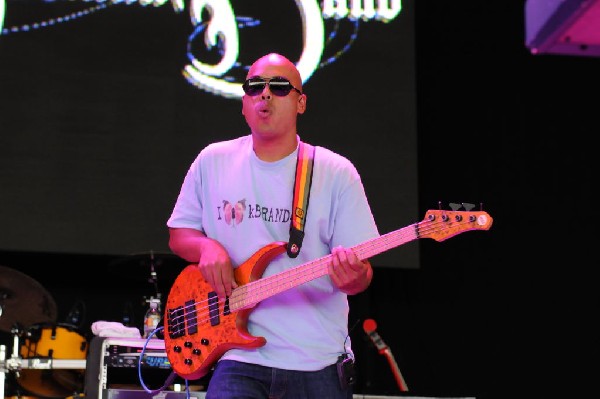 Salvador Santana Band at the Verizon Wireless Amphitheater