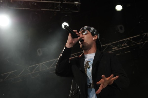 Salvador Santana Band at the Verizon Wireless Amphitheater