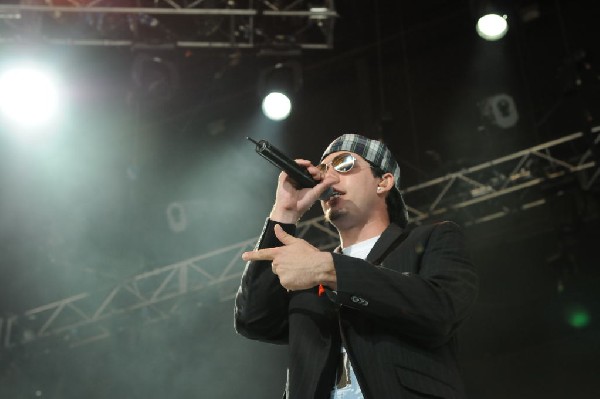 Salvador Santana Band at the Verizon Wireless Amphitheater