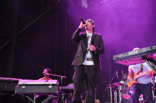 Salvador Santana Band at the Verizon Wireless Amphitheater