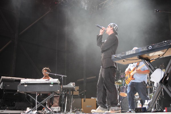 Salvador Santana Band at the Verizon Wireless Amphitheater