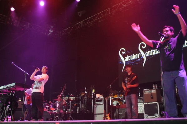 Salvador Santana Band at the Verizon Wireless Amphitheater