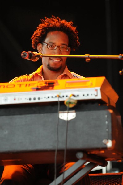 Salvador Santana Band at the Verizon Wireless Amphitheater