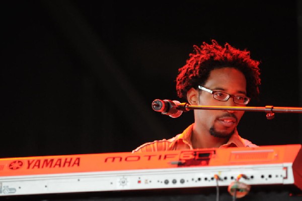 Salvador Santana Band at the Verizon Wireless Amphitheater