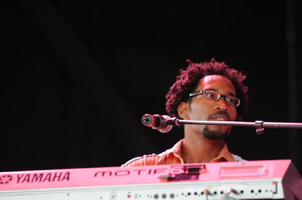 Salvador Santana Band at the Verizon Wireless Amphitheater