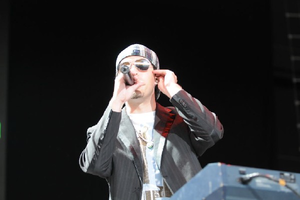 Salvador Santana Band at the Verizon Wireless Amphitheater