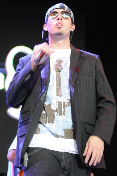 Salvador Santana Band at the Verizon Wireless Amphitheater