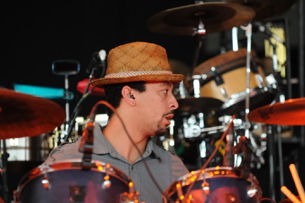 Salvador Santana Band at the Verizon Wireless Amphitheater