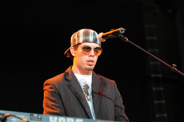 Salvador Santana Band at the Verizon Wireless Amphitheater