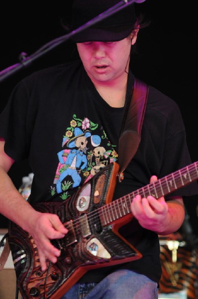 Salvador Santana Band at the Verizon Wireless Amphitheater