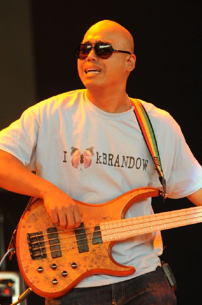 Salvador Santana Band at the Verizon Wireless Amphitheater