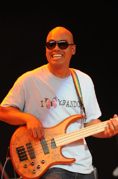 Salvador Santana Band at the Verizon Wireless Amphitheater