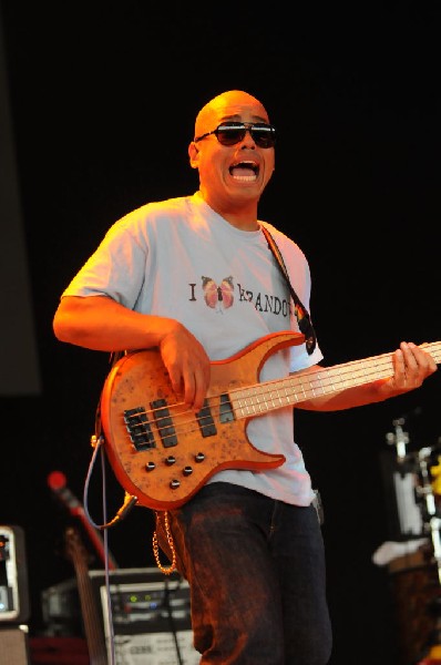 Salvador Santana Band at the Verizon Wireless Amphitheater