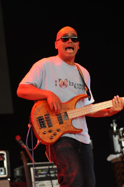 Salvador Santana Band at the Verizon Wireless Amphitheater