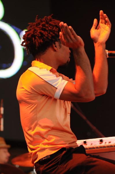 Salvador Santana Band at the Verizon Wireless Amphitheater