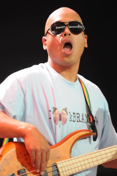 Salvador Santana Band at the Verizon Wireless Amphitheater