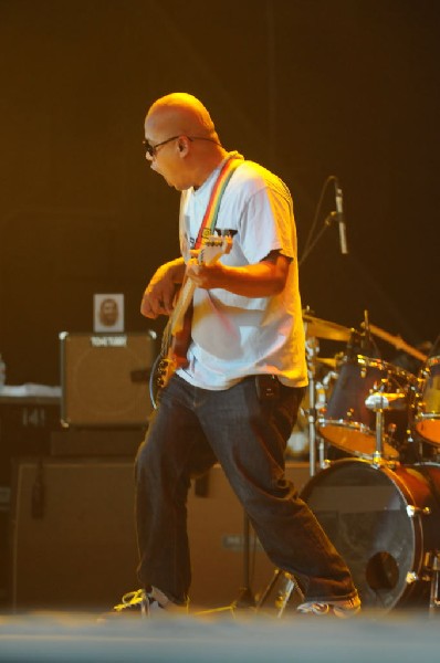 Salvador Santana Band at the Verizon Wireless Amphitheater