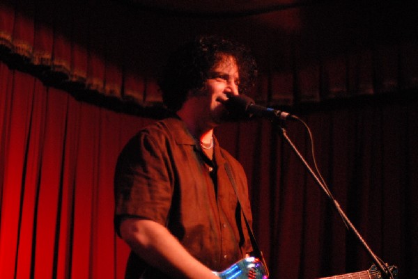 Saul Zonana at the Cactus Cafe, Austin, Tx